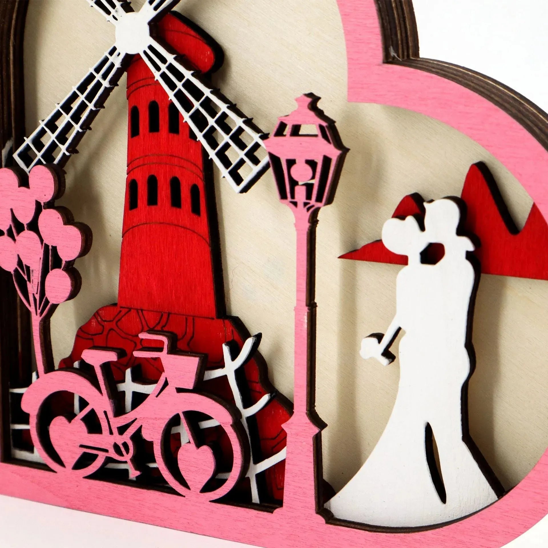 Express Your Love with the Valentine's Day Ferris Wheel Shape Decoration - Bellarte Enchanté Express Your Love with the Valentine's Day Ferris Wheel Shape Decoration